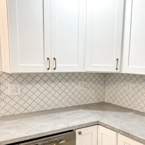 Ornate kitchen backsplash